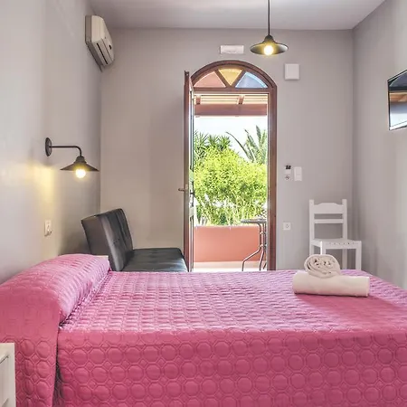 Aparthotel The Palm Garden Andreas Villas Golf 2*