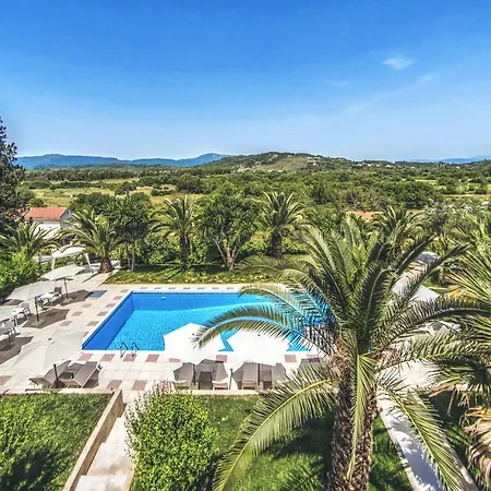 The Palm Garden Andreas Villas Golf 2*
