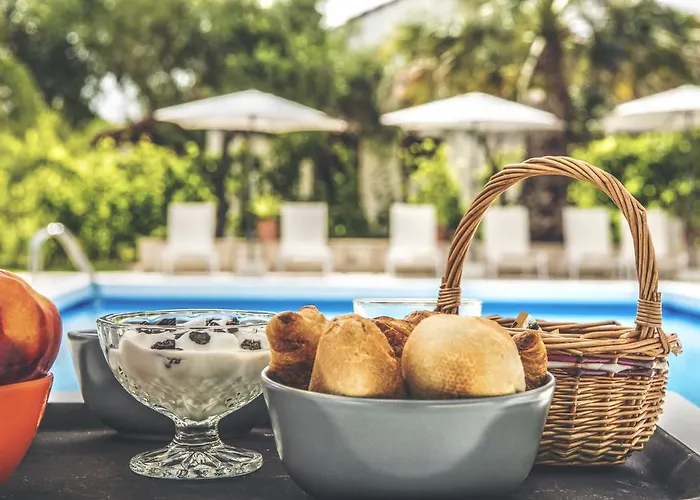 The Palm Garden - Idyllic Pool In A Oasis 公寓式酒店 俄蒙尼斯